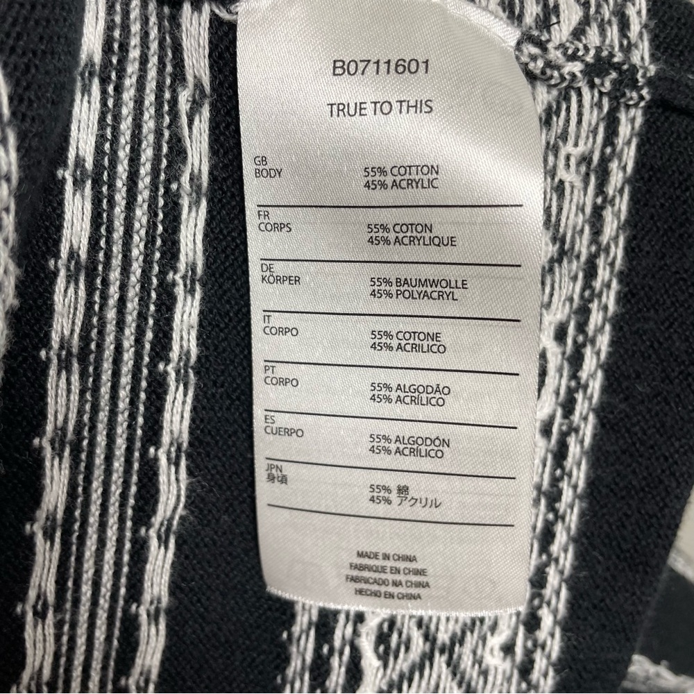 Volcom Black and White Patterned Cardigan, XS/S - Picture 6 of 8
